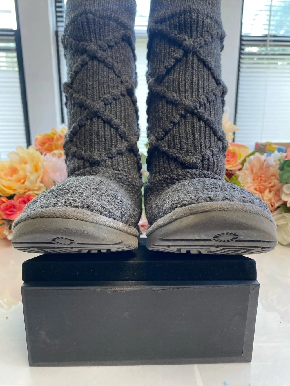 UGG Classic Argyle Knit Tall Sweater Boots Charcoal Gray Sheepskin Women’s 6